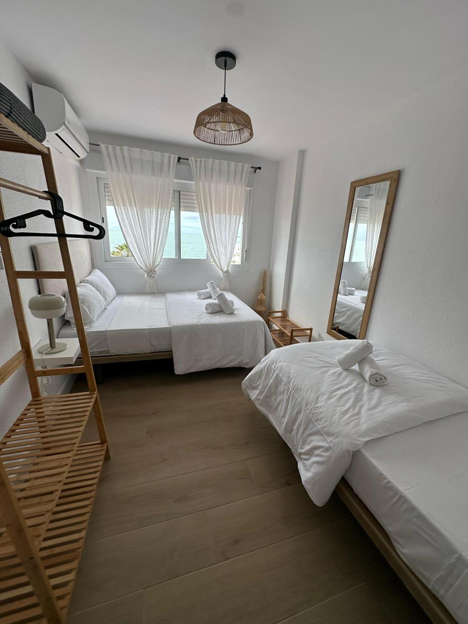Gatu Villa Mar "Preferente Para Mayores De 25 Anos Y Familias " El Puerto de Santa María Εξωτερικό φωτογραφία