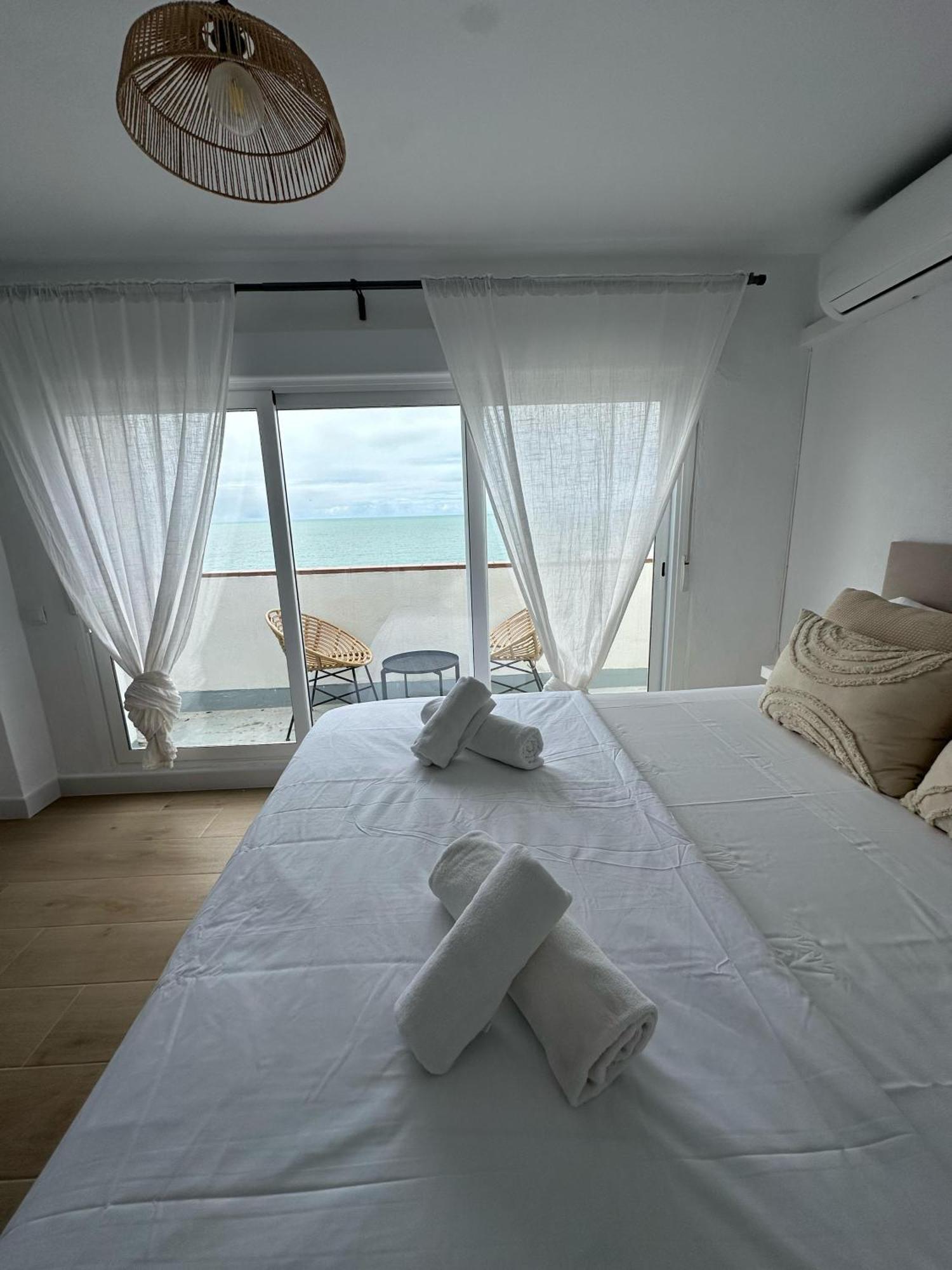 Gatu Villa Mar "Preferente Para Mayores De 25 Anos Y Familias " El Puerto de Santa María Εξωτερικό φωτογραφία